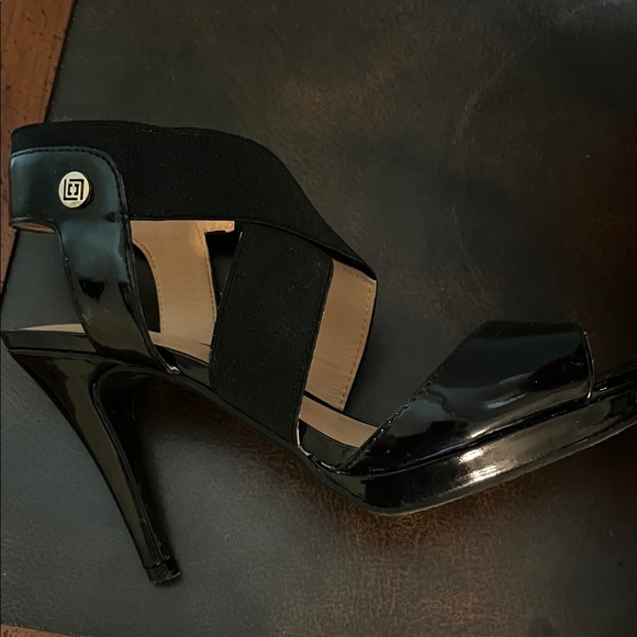 Liz Claiborne Black Patent Strappy Heels - Picture 7 of 12